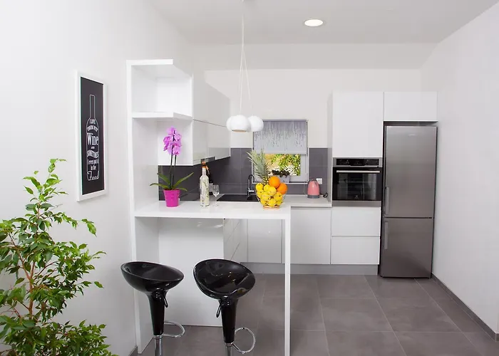 Ana Apartman Makarska